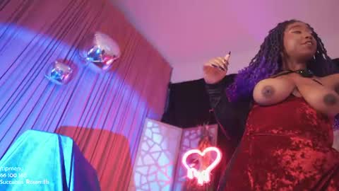 Snapshot of succubus_rosemilk chatting on July 29, 2026, 1:37 am Succubus RoseMilk online show from July 29, 2026, 1:37 am