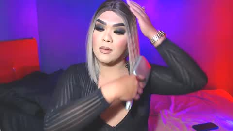 JADE ELYSE online show from February 2, 2025, 10:24 am