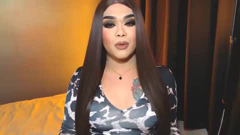 JADE ELYSE online show from February 9, 2025, 4:18 pm