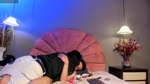 suckdream1 online show from November 19, 2025, 7:36 pm