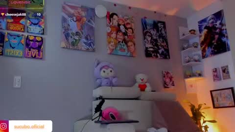 Snapshot of sucubo_69_ chatting on June 1, 2026, 11:34 am Rouss online show from June 1, 2026, 11:34 am