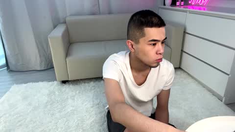 Emmy online show from February 10, 2025, 9:04 am