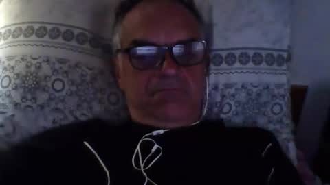 Snapshot of sugar1971 chatting on April 20, 2026, 5:21 am paolo online show from April 20, 2026, 5:21 am