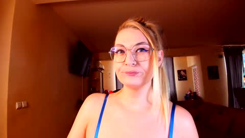 May online show from February 8, 2025, 11:01 am