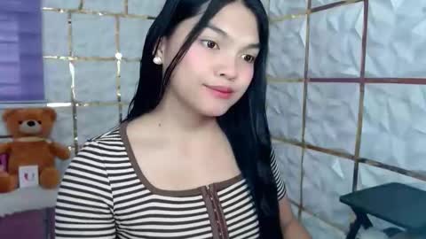 Snapshot of sugar_n_spicex chatting on May 24, 2026, 6:07 am trisha online show from May 24, 2026, 6:07 am