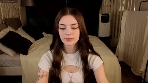 sugar_sophia online show from April 28, 2026, 2:27 am