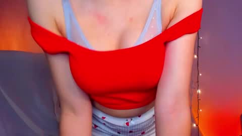 Snapshot of sugar_xmegan chatting on January 9, 2025, 6:36 pm Megan online show from January 9, 2025, 6:36 pm