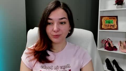 Snapshot of sugar_xmegan chatting on June 4, 2026, 7:25 am Megan online show from June 4, 2026, 7:25 am