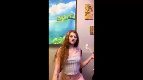 Snapshot of sugarbabyelle chatting on June 8, 2026, 4:57 am sugarbabyelle online show from June 8, 2026, 4:57 am