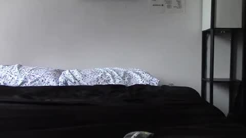 Sugar online show from February 27, 2025, 4:53 pm