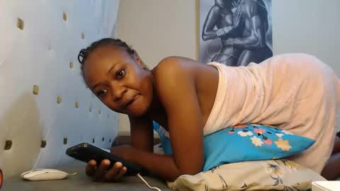 Snapshot of sugarlips_05 chatting on June 3, 2026, 3:28 pm sugar online show from June 3, 2026, 3:28 pm