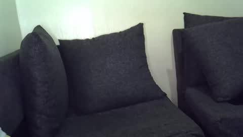 sugarluna001 online show from February 7, 2026, 4:43 pm