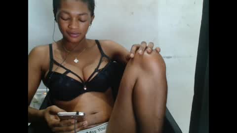 Snapshot of sugarxpussy chatting on April 5, 2026, 11:51 am sugarxpussy online show from April 5, 2026, 11:51 am