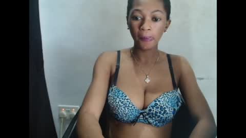 Snapshot of sugarxpussy chatting on April 25, 2026, 9:45 am sugarxpussy online show from April 25, 2026, 9:45 am