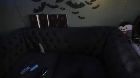 Sugary online show from January 17, 2025, 3:32 pm