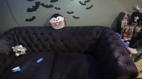 Sugary online show from February 18, 2025, 12:59 am