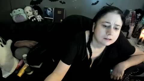 Sugary online show from December 22, 2025, 8:28 pm