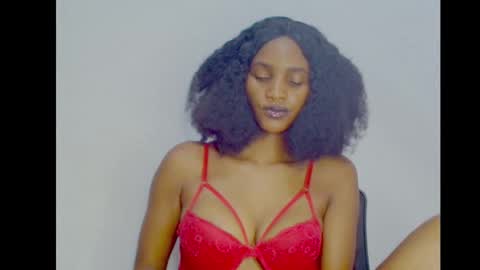 Ivy online show from October 12, 2025, 7:24 pm