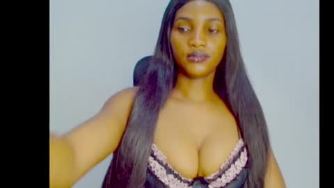 Ivy online show from November 14, 2025, 9:19 am