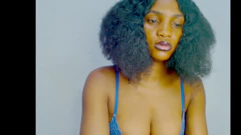 Ivy online show from November 21, 2025, 10:47 am