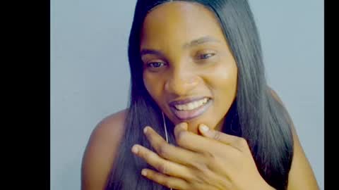 Ivy online show from November 23, 2025, 7:13 pm