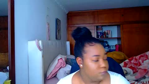 Cami   Back in 2 hours online show from November 16, 2025, 9:20 pm