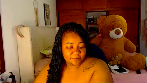 Snapshot of suggarbaby1 chatting on May 24, 2026, 4:39 am Cami Back in 2 hours online show from May 24, 2026, 4:39 am