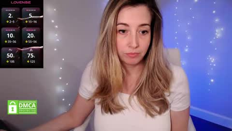 Snapshot of suggestivebehavior chatting on March 1, 2026, 2:02 am Mia online show from March 1, 2026, 2:02 am