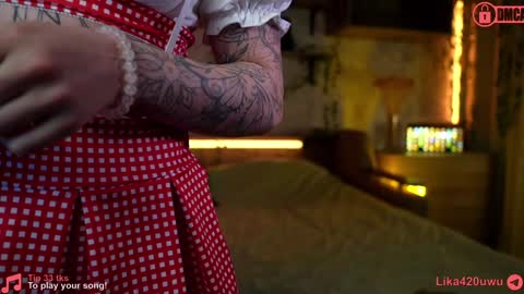 Lika ginger  Jessy blond   online show from December 5, 2024, 2:09 am