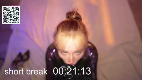 Lika ginger  Jessy blond   online show from April 20, 2026, 2:58 am