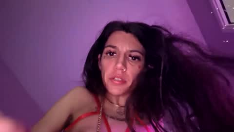 Asian and a white online show from January 8, 2026, 10:28 am