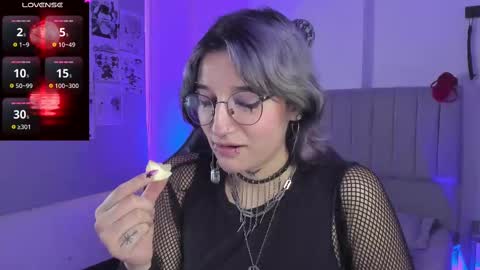    online show from March 7, 2025, 3:18 pm