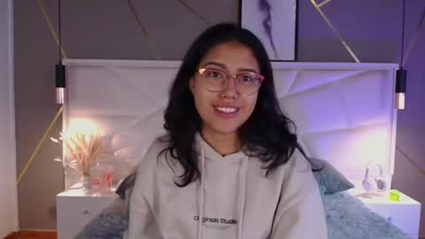 SUKI online show from April 23, 2026, 12:29 pm