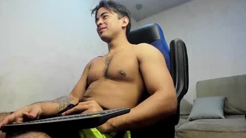 sukuna_hara online show from September 13, 2025, 7:02 pm