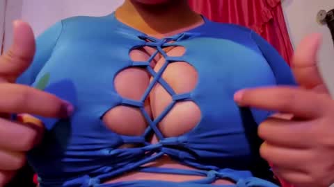 PRINCES SULLY  online show from January 18, 2025, 3:20 am