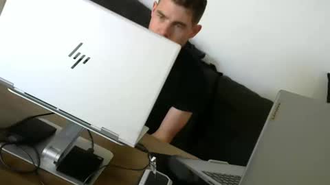 Snapshot of sultansgirls chatting on September 10, 2025, 3:01 pm The Sultan online show from September 10, 2025, 3:01 pm