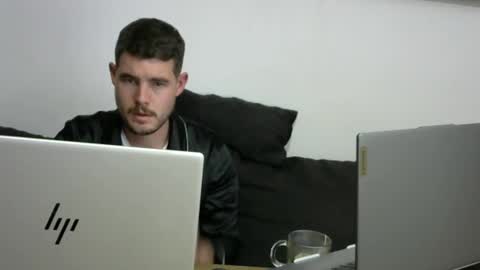 Snapshot of sultansgirls chatting on September 15, 2025, 3:39 am The Sultan online show from September 15, 2025, 3:39 am