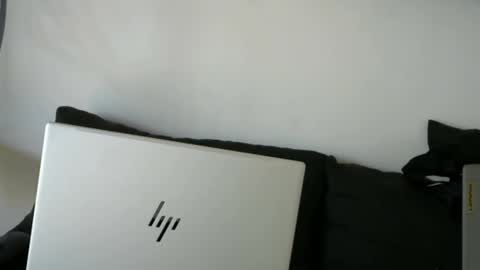 Snapshot of sultansgirls chatting on September 17, 2025, 2:30 pm The Sultan online show from September 17, 2025, 2:30 pm