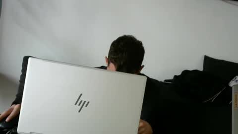 Snapshot of sultansgirls chatting on September 20, 2025, 8:10 pm The Sultan online show from September 20, 2025, 8:10 pm