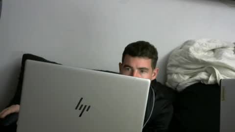 Snapshot of sultansgirls chatting on September 22, 2025, 5:42 am The Sultan online show from September 22, 2025, 5:42 am