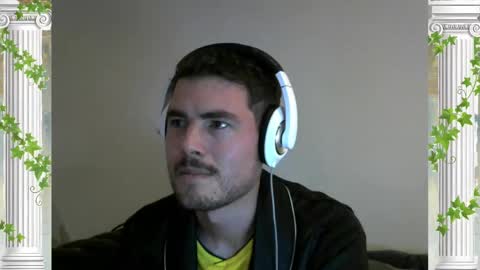 Snapshot of sultansgirls chatting on October 14, 2025, 6:14 am The Sultan online show from October 14, 2025, 6:14 am