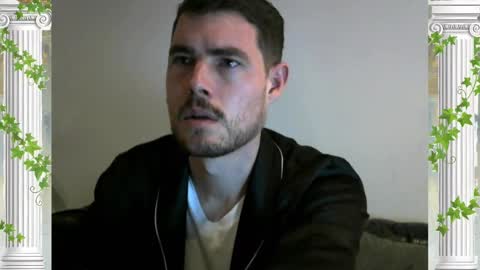 Snapshot of sultansgirls chatting on October 16, 2025, 7:37 pm The Sultan online show from October 16, 2025, 7:37 pm