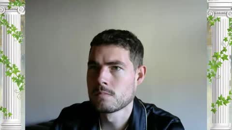 Snapshot of sultansgirls chatting on October 20, 2025, 6:30 pm The Sultan online show from October 20, 2025, 6:30 pm