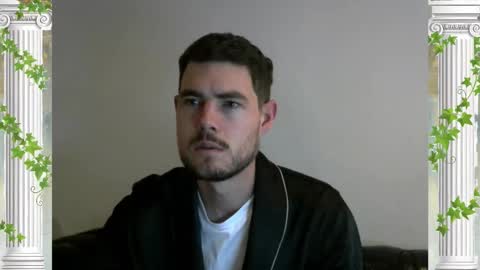 Snapshot of sultansgirls chatting on October 22, 2025, 3:12 pm The Sultan online show from October 22, 2025, 3:12 pm