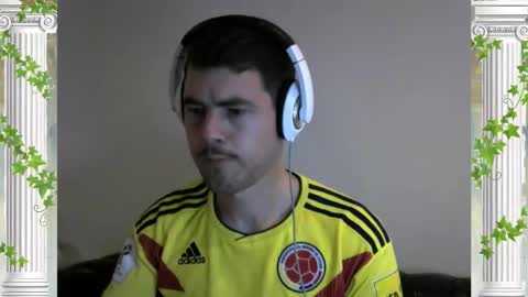 Snapshot of sultansgirls chatting on October 24, 2025, 8:38 pm The Sultan online show from October 24, 2025, 8:38 pm