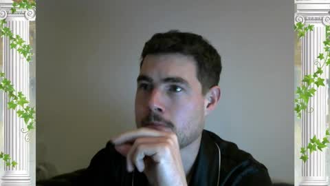 Snapshot of sultansgirls chatting on October 29, 2025, 11:39 pm The Sultan online show from October 29, 2025, 11:39 pm