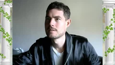 Snapshot of sultansgirls chatting on October 30, 2025, 6:52 pm The Sultan online show from October 30, 2025, 6:52 pm