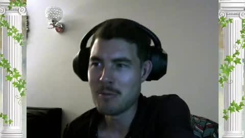 Snapshot of sultansgirls chatting on November 19, 2025, 3:17 am The Sultan online show from November 19, 2025, 3:17 am