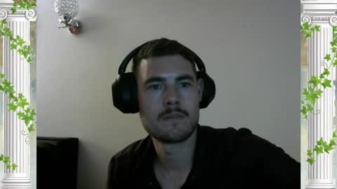 Snapshot of sultansgirls chatting on November 22, 2025, 4:00 am The Sultan online show from November 22, 2025, 4:00 am