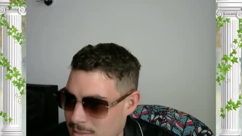 Snapshot of sultansgirls chatting on November 25, 2025, 5:24 pm The Sultan online show from November 25, 2025, 5:24 pm